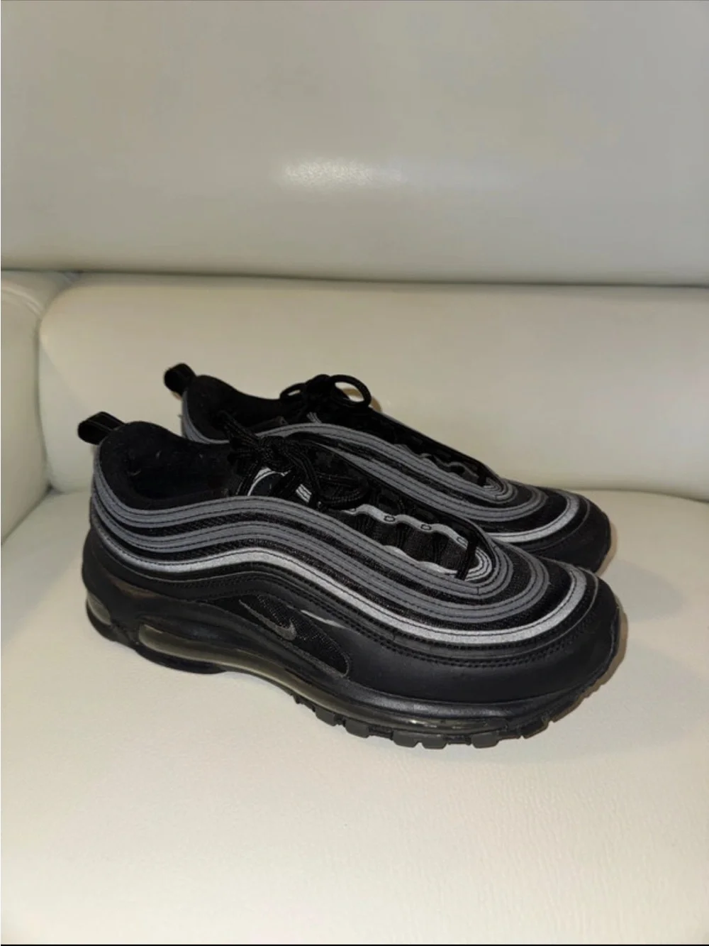 NIKE BLACK AIR MAX 97 LOW TOP SNEAKERS